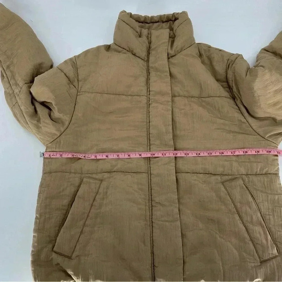 VINCE Soft Padded Jacket In Myrrh - Picture 9 of 14